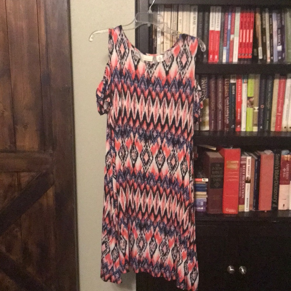 Westbound cold shoulder dress